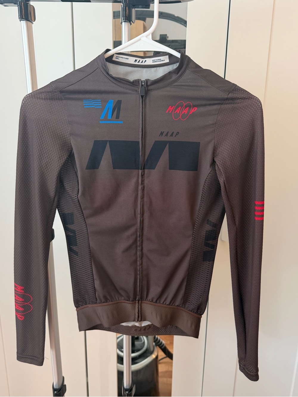 MAAP Women's Brown Long-Sleeve Cycling Jersey